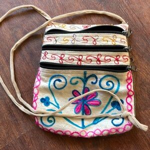 Embroidered flower purse